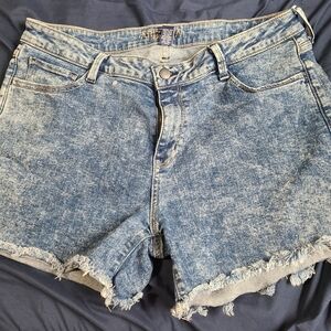 shorts women size 15